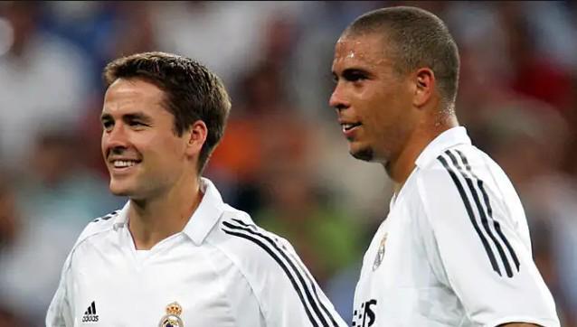 随着年轻一 随着年轻一