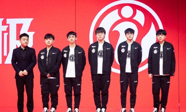 他们以稳固 他们以稳固