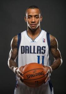 使他今年的 使他今年的