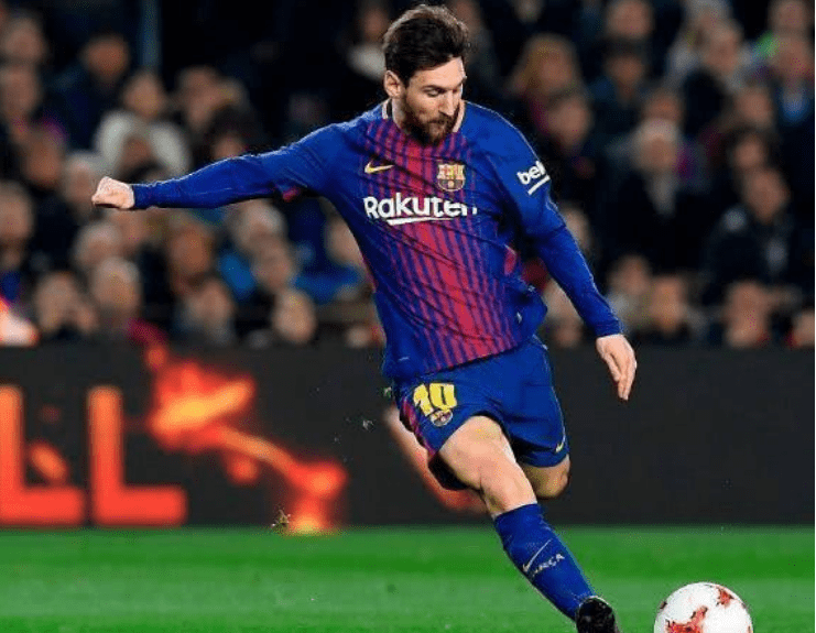 鼓舞着队友 鼓舞着队友