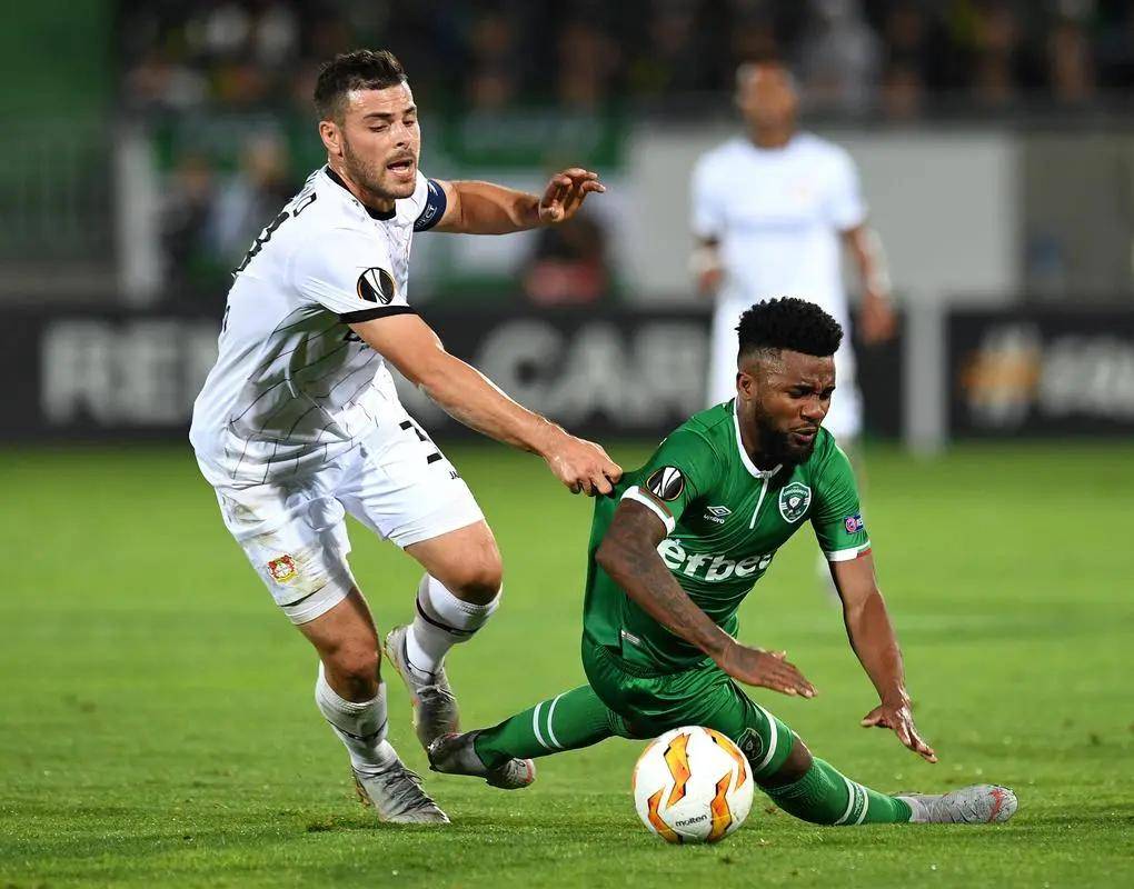 处于持续发 处于持续发